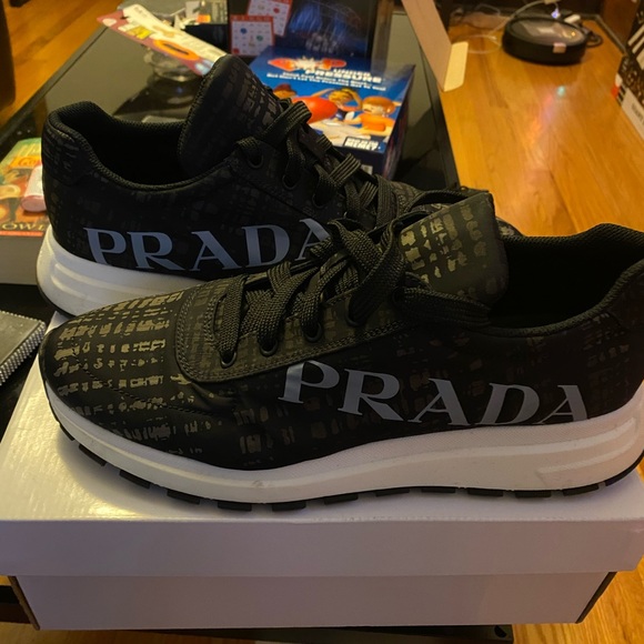 New used Men  shoes main image 4